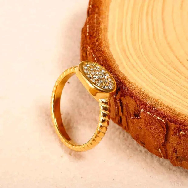 Gold Crystal Zircon Jewelry - Elegant and Dazzling Accessories